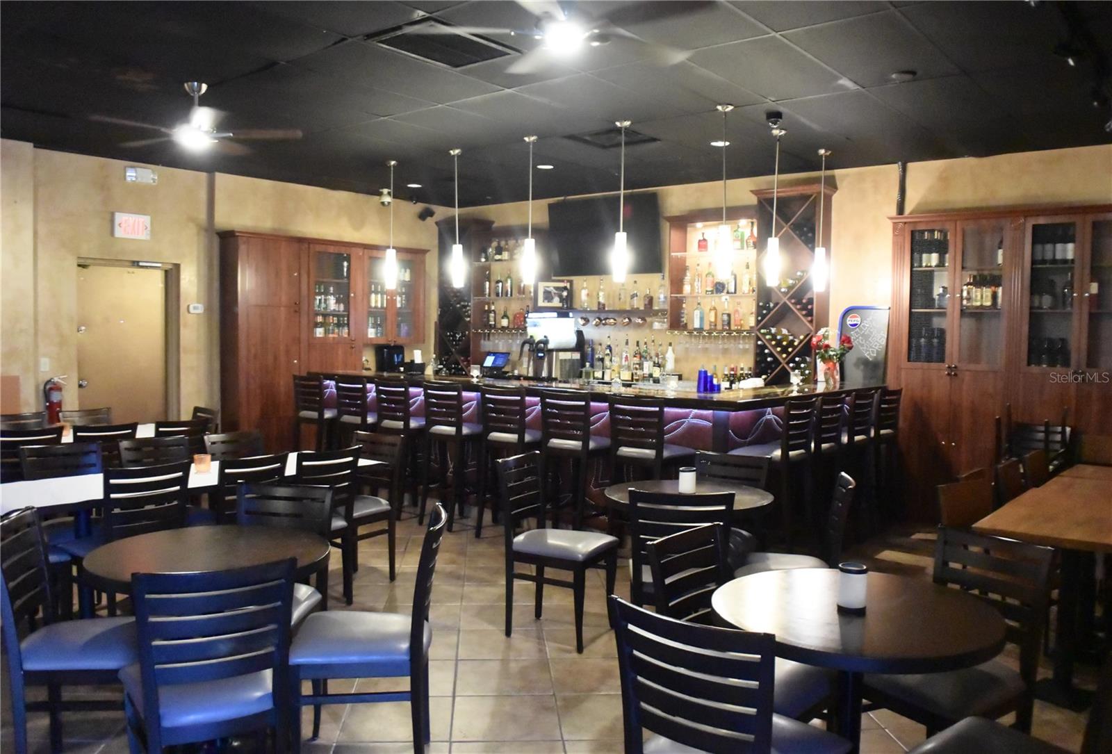 TWO RIVERS BUSINESS PARK - Commercial Sale