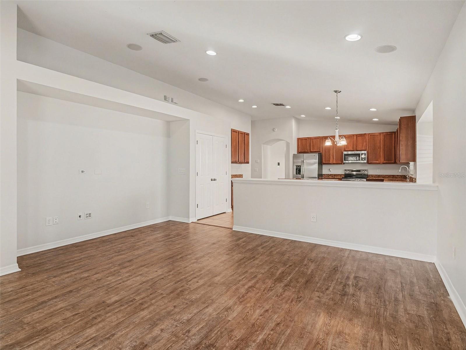 SOUTH FORK UNIT 8 - Residential