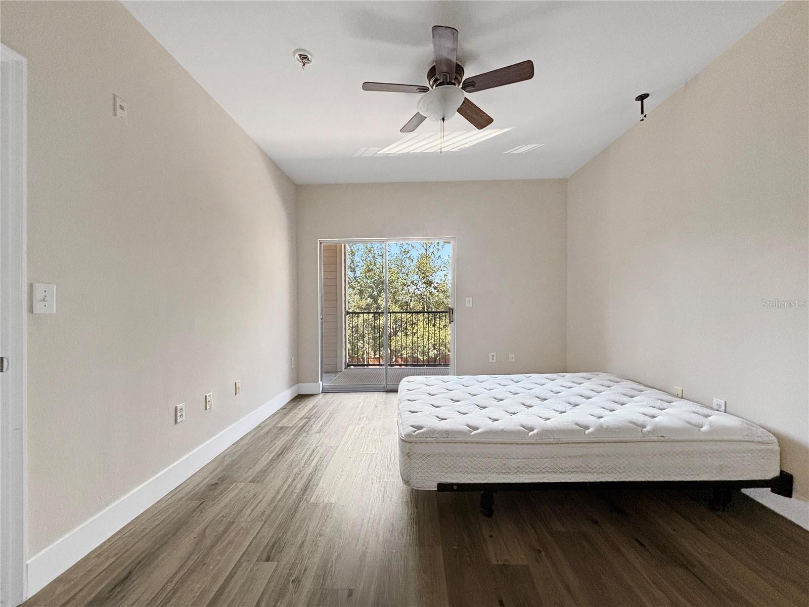 BORDEAUX - Residential Lease