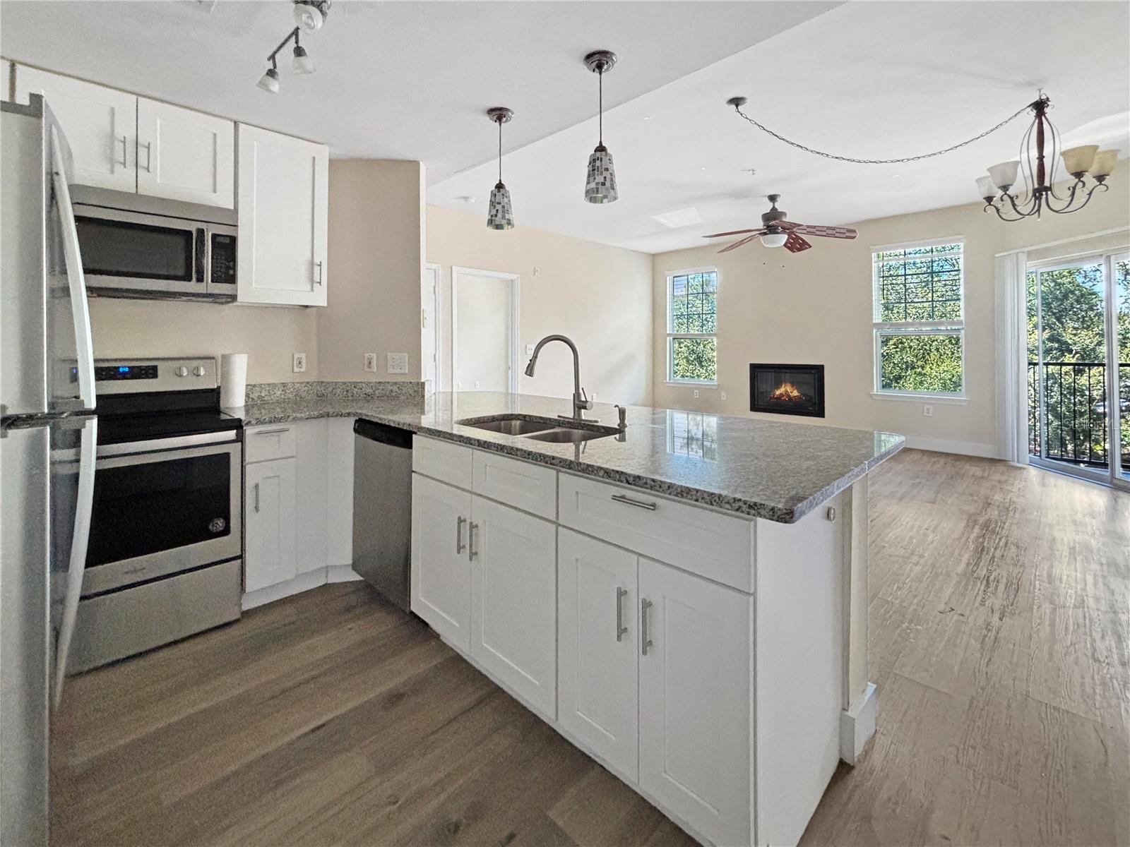 BORDEAUX - Residential Lease