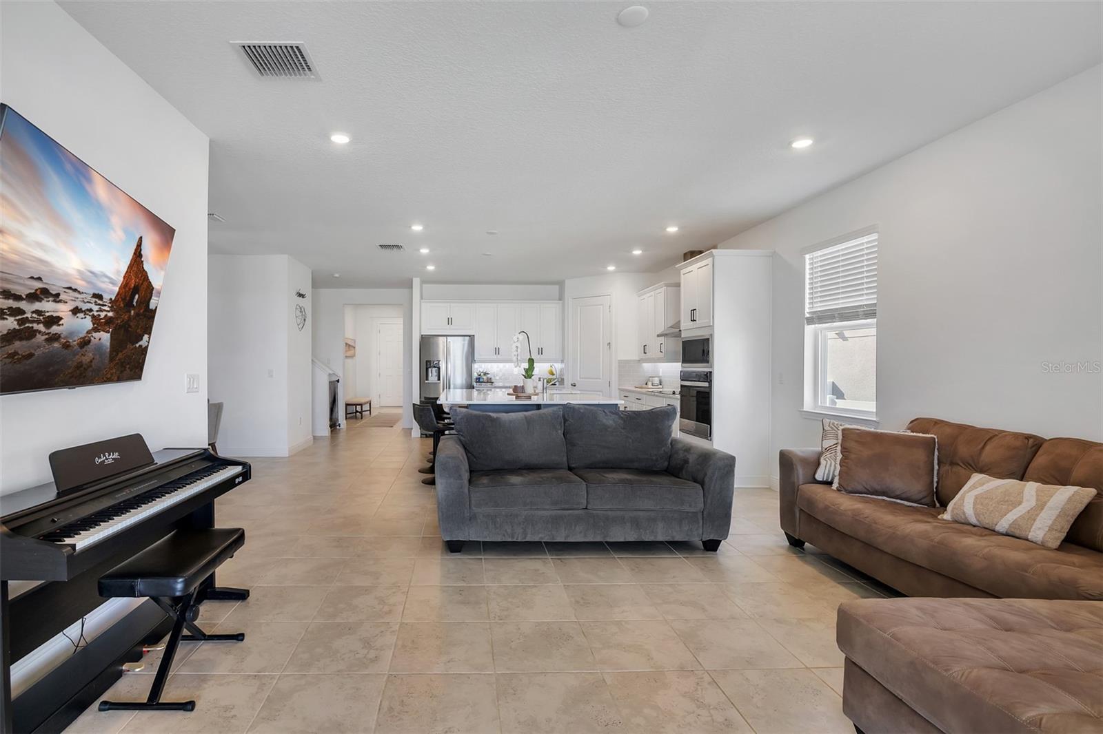 VILLAGES AT MINNEOLA HILLS PHASE 3 - Residential