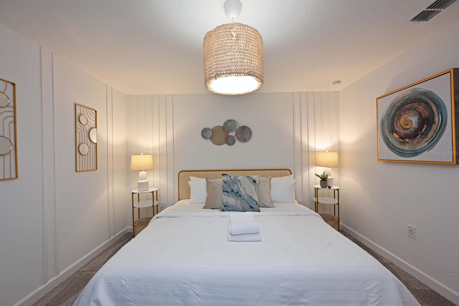 COVE/STOREY LAKE IV - Residential