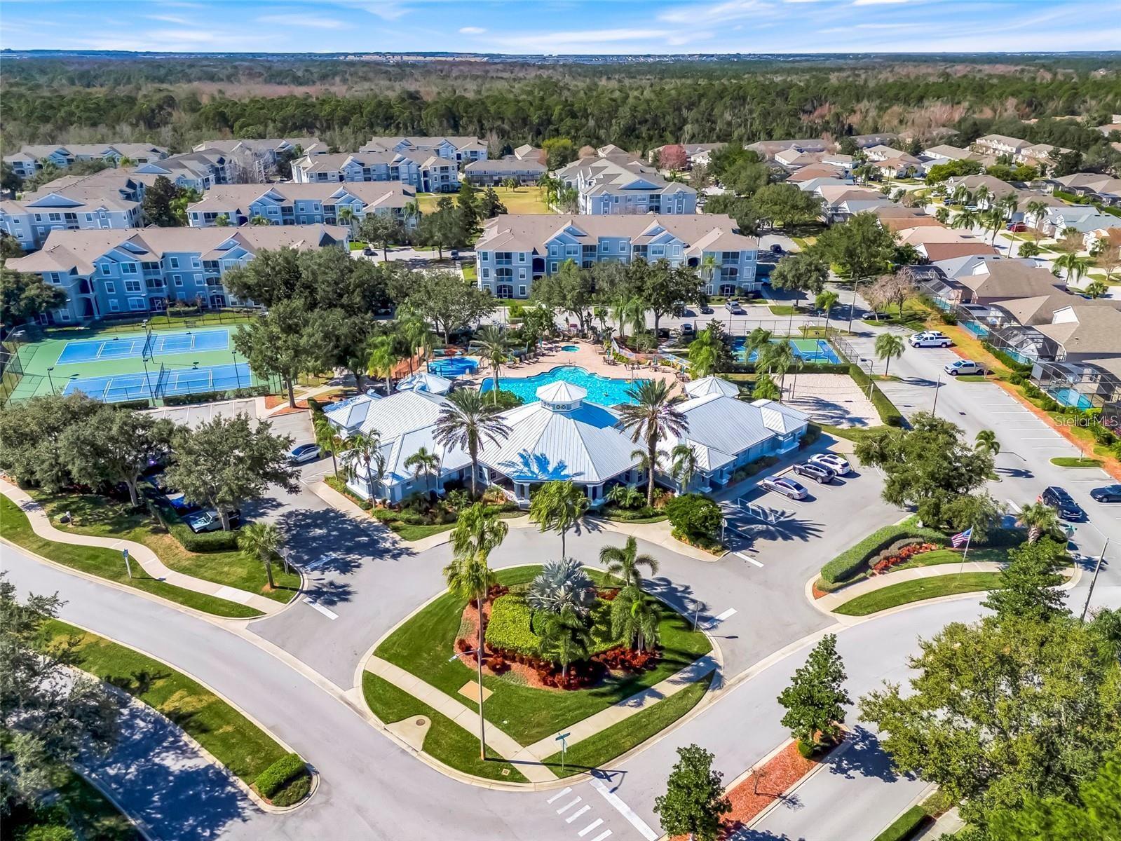 WINDSOR PALMS TWNHMS PH 3A - Residential