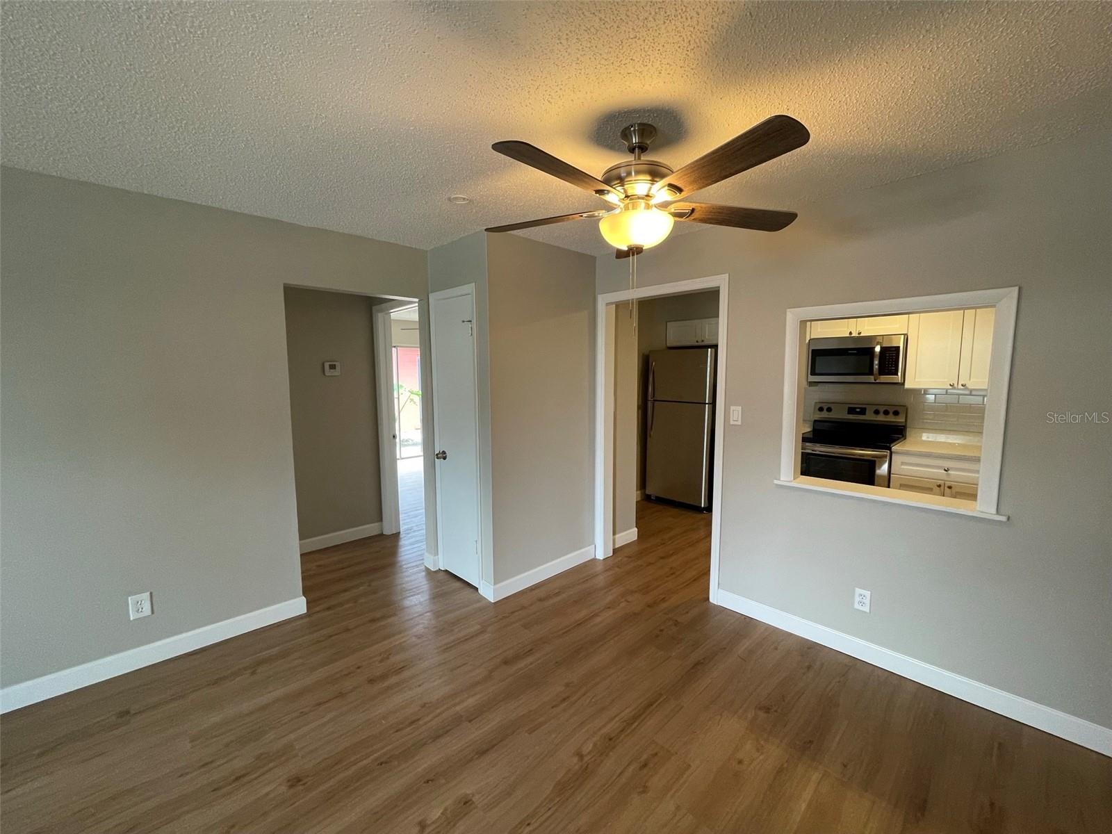 IMPERIAL SOUTHGATE UN 2 - Residential Lease