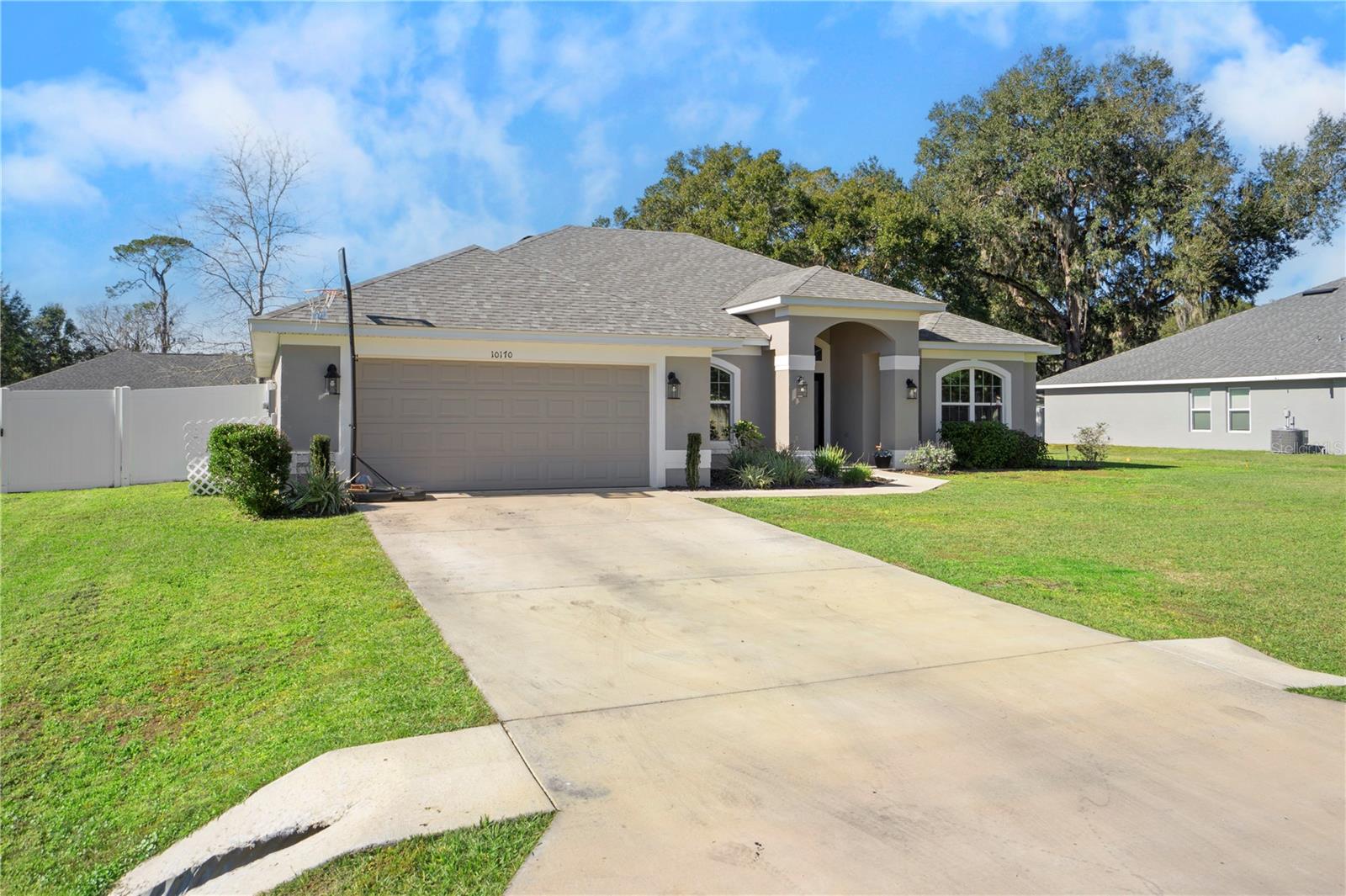 HIDDEN LAKE UN IV - Residential