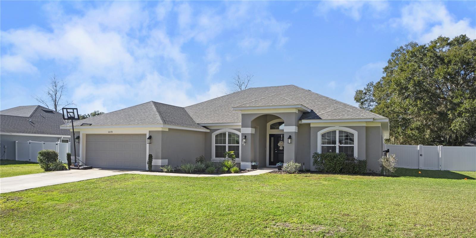 HIDDEN LAKE UN IV - Residential