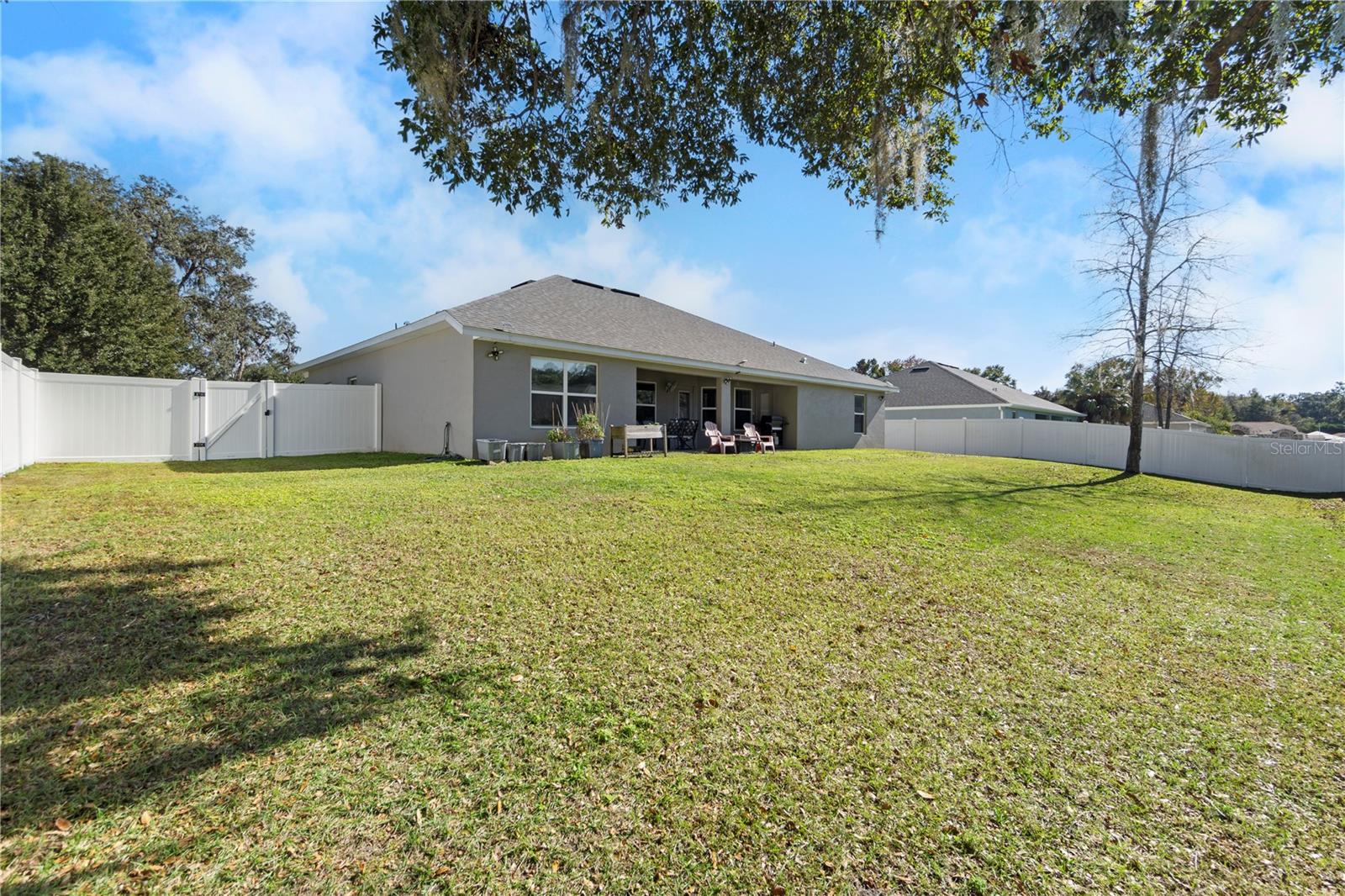 HIDDEN LAKE UN IV - Residential