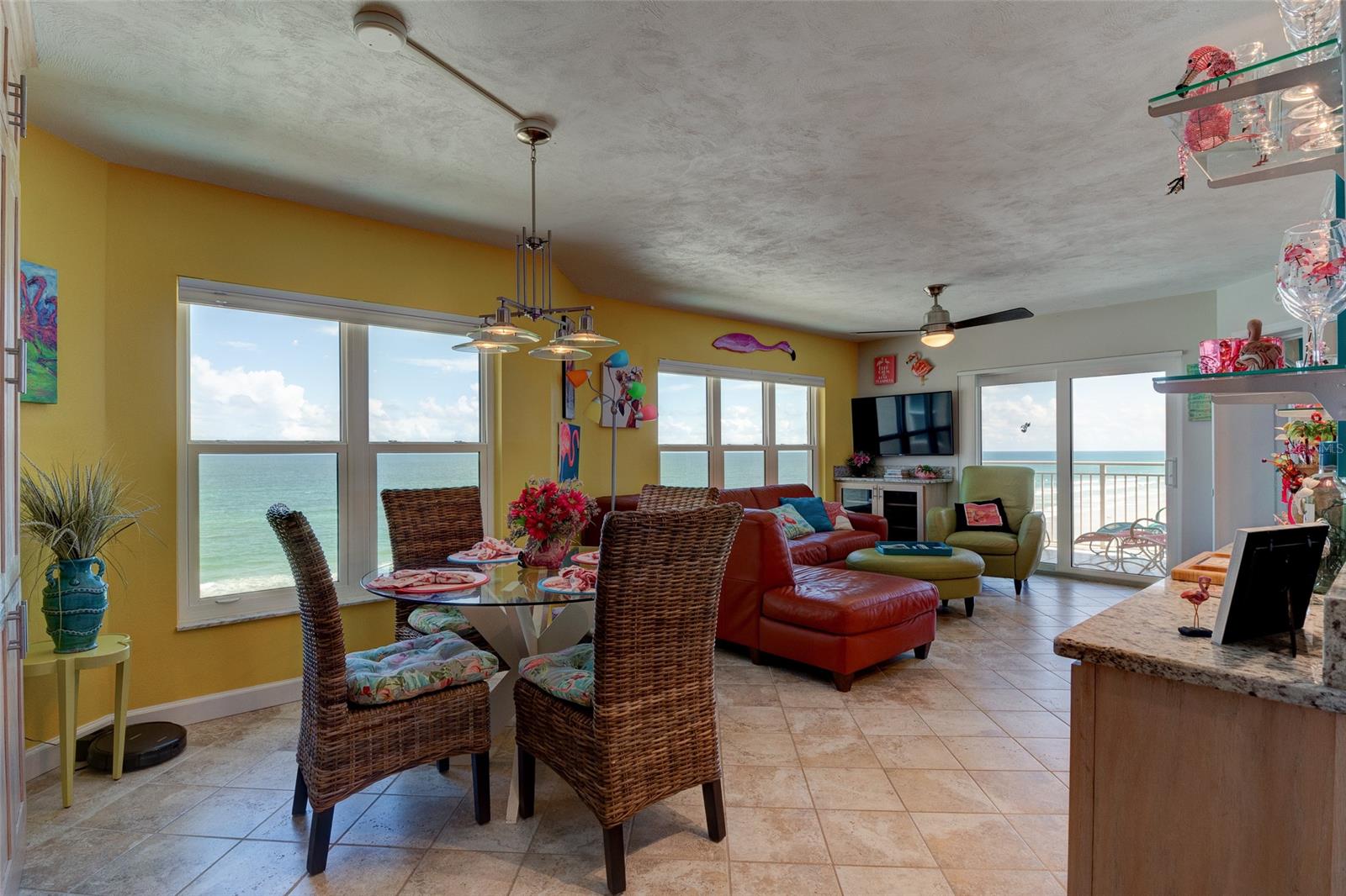 Palm House Condo - Residential