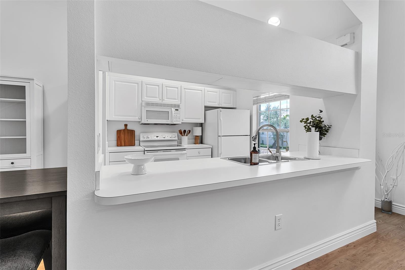 PINESTONE AT PALMER RANCH - Residential