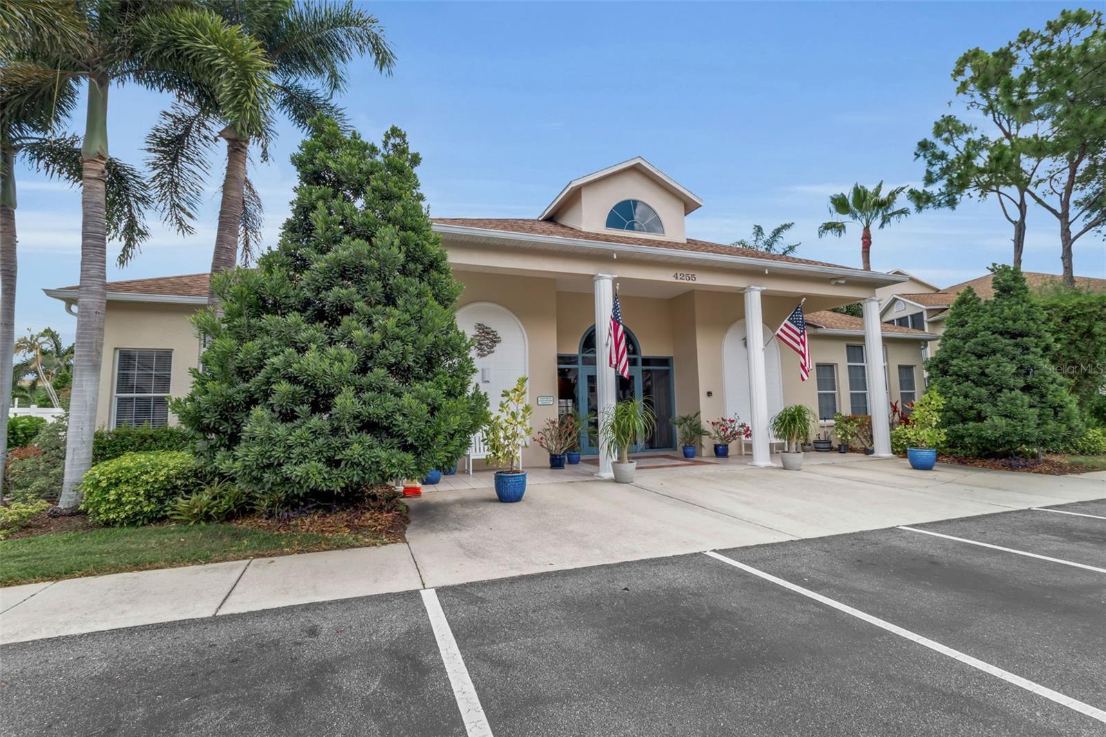 PINESTONE AT PALMER RANCH - Residential