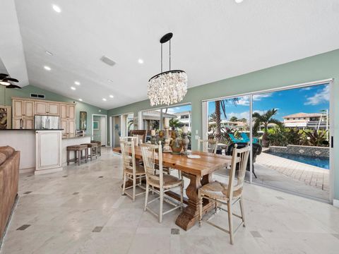 A home in LONGBOAT KEY