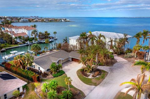 A home in LONGBOAT KEY