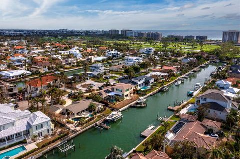 A home in LONGBOAT KEY