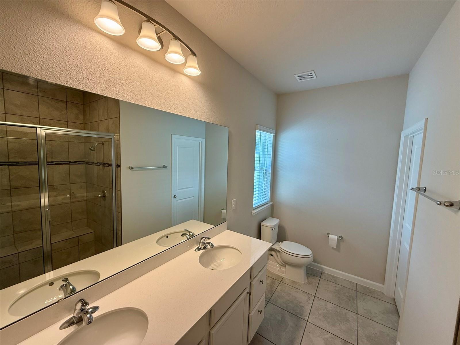 SIENA RESERVE PH 2C - Residential Lease