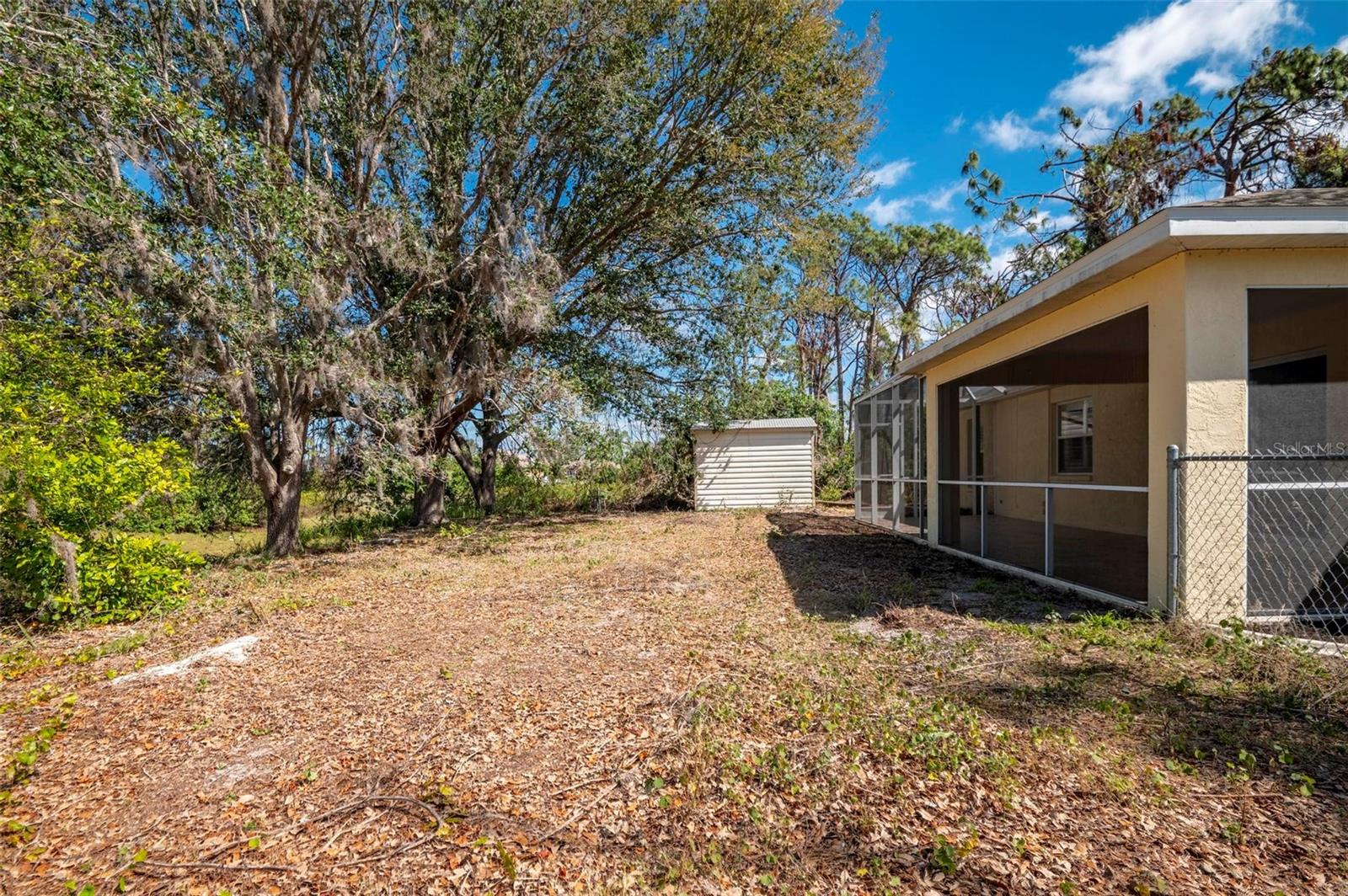 Photo 41 of 60 of 4871 FOXHALL ROAD house