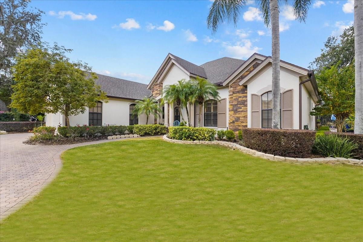 210 LAUREL PARK COURT