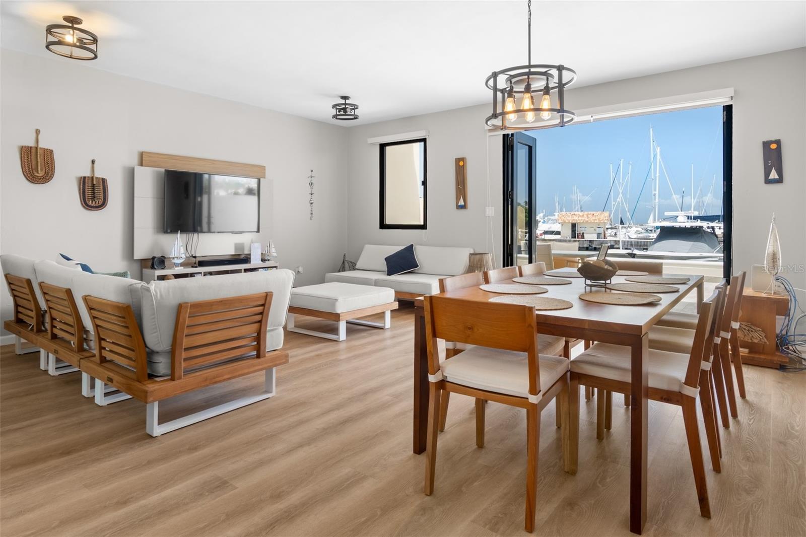 ISLA SAN MIGUEL - Residential