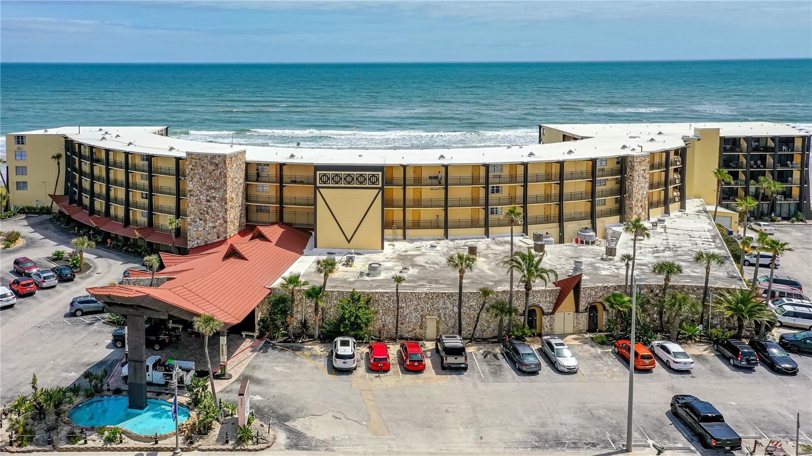 THE HAWAIIAN INN BEACH RESORT - Residential