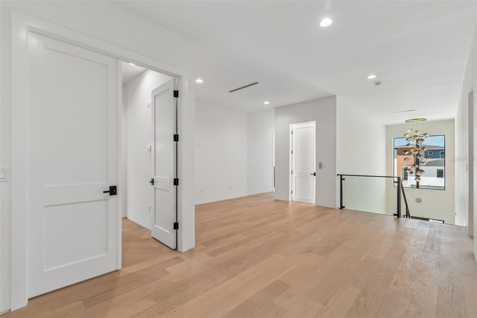 HESPERIDES MANOR - Residential