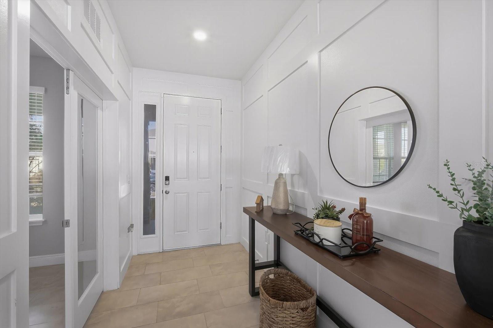 164 MANGROVE MANOR DRIVE