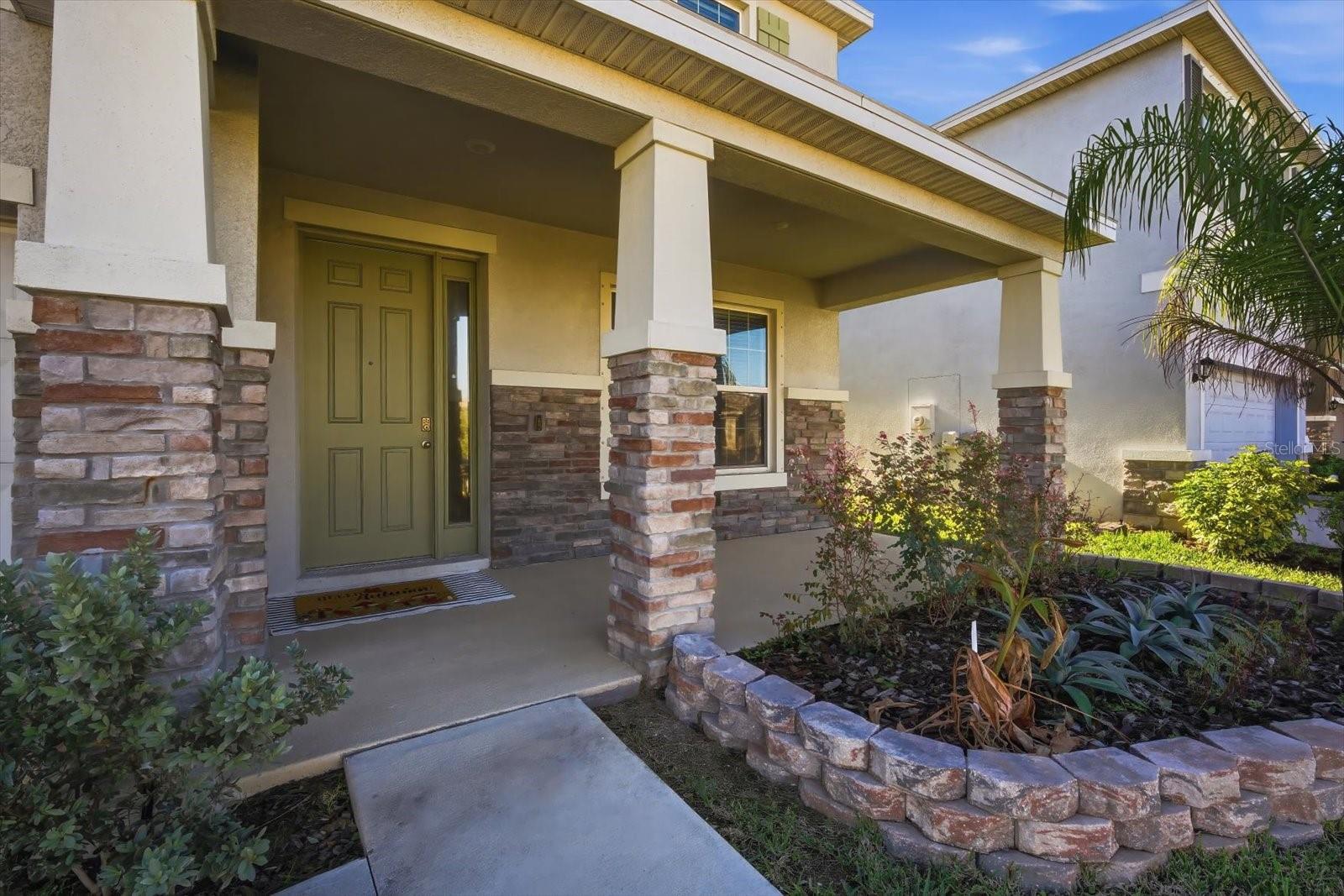 164 MANGROVE MANOR DRIVE