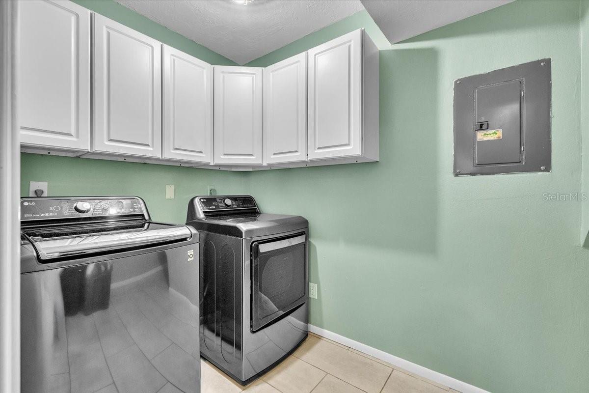 BENEVA RIDGE - Residential