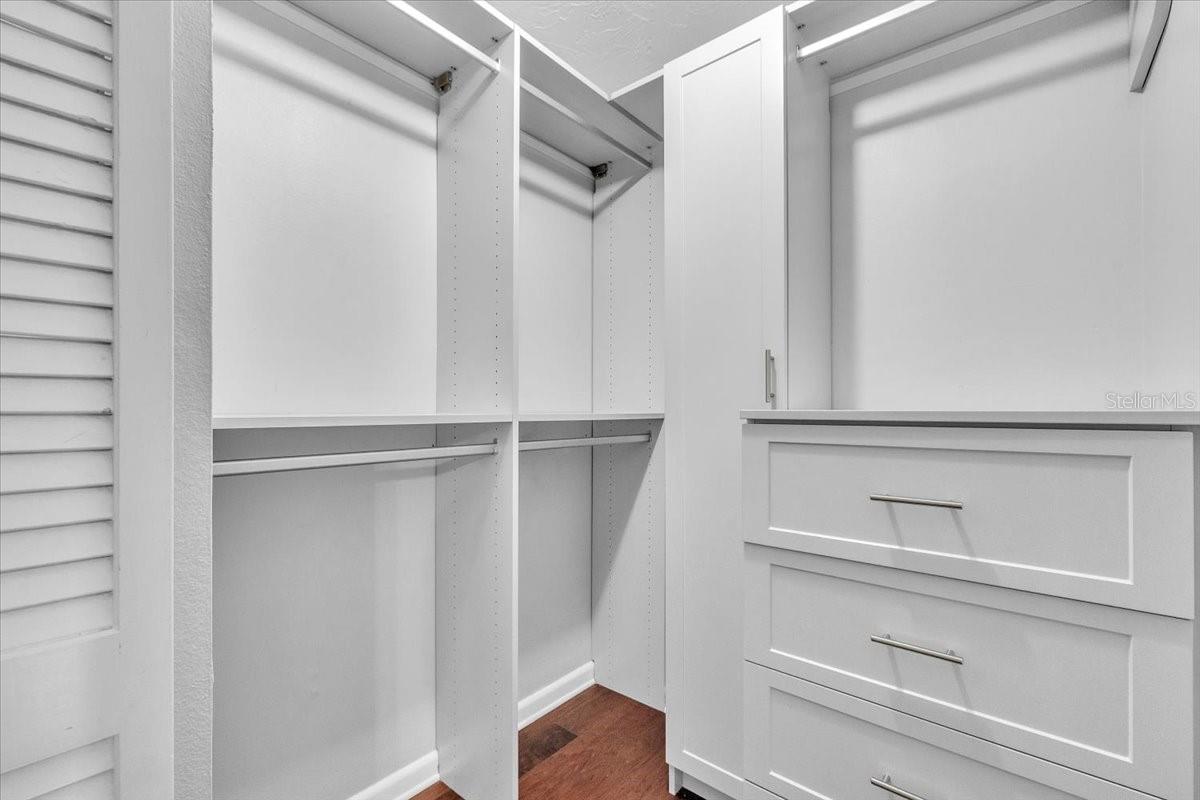 BENEVA RIDGE - Residential