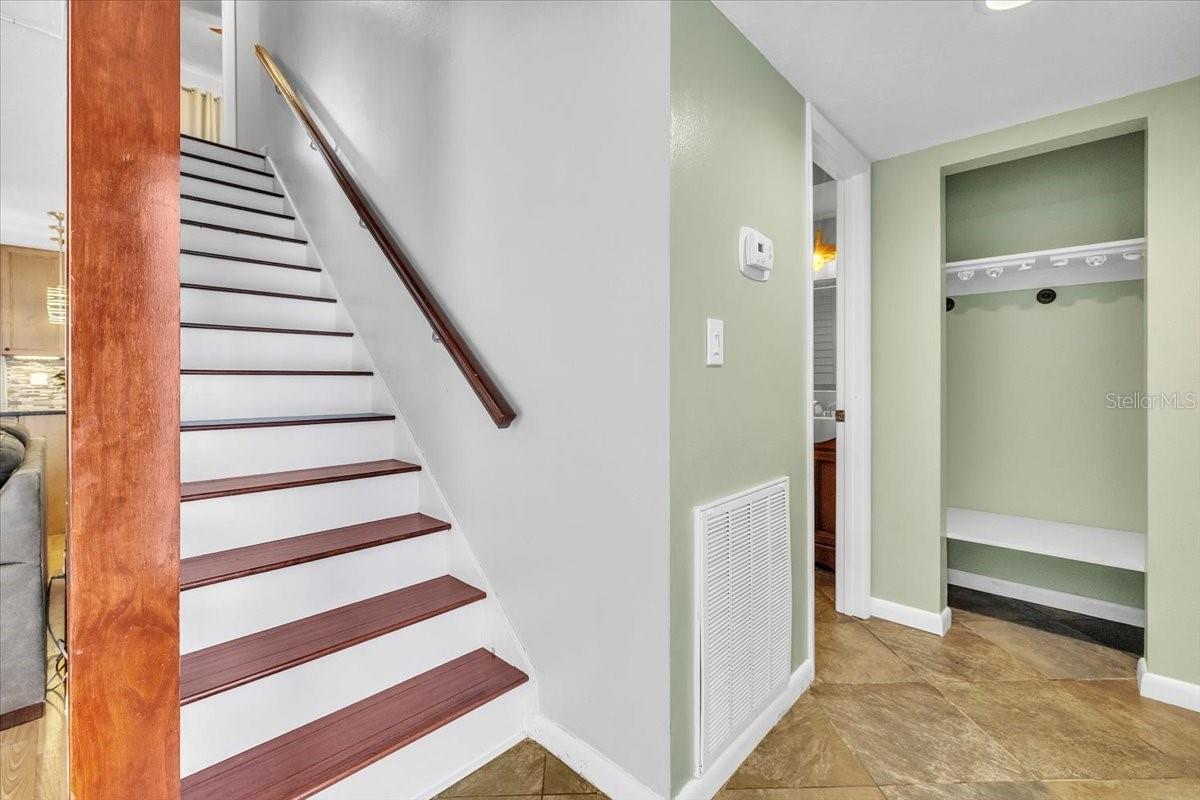 BENEVA RIDGE - Residential