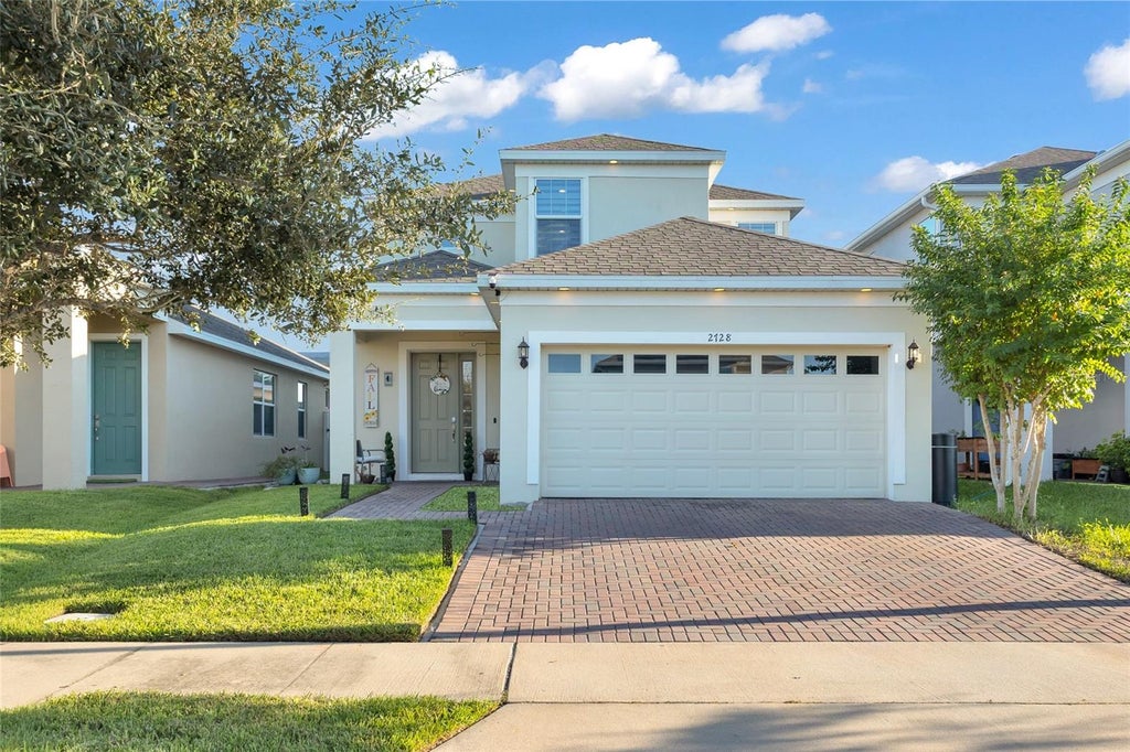 Photo of 2728 Picasso Court, Kissimmee, FL 34743 (MLS # S5158492)