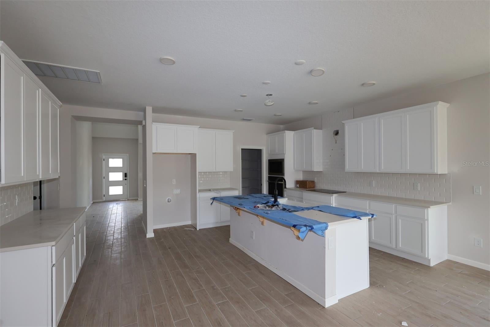 6861 YELLOW WARBLER BEND