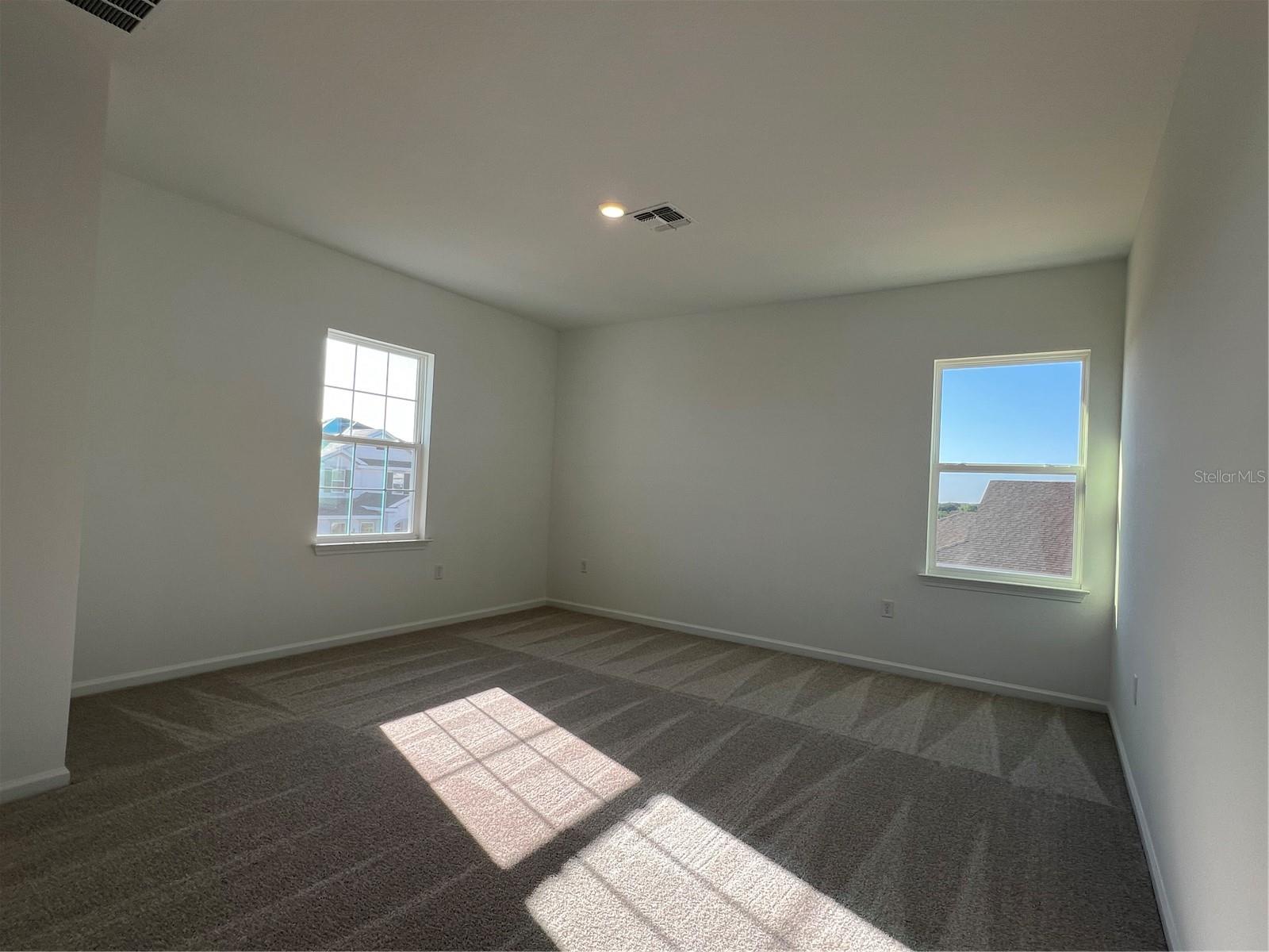 HILLS OF MINNEOLA - Residential