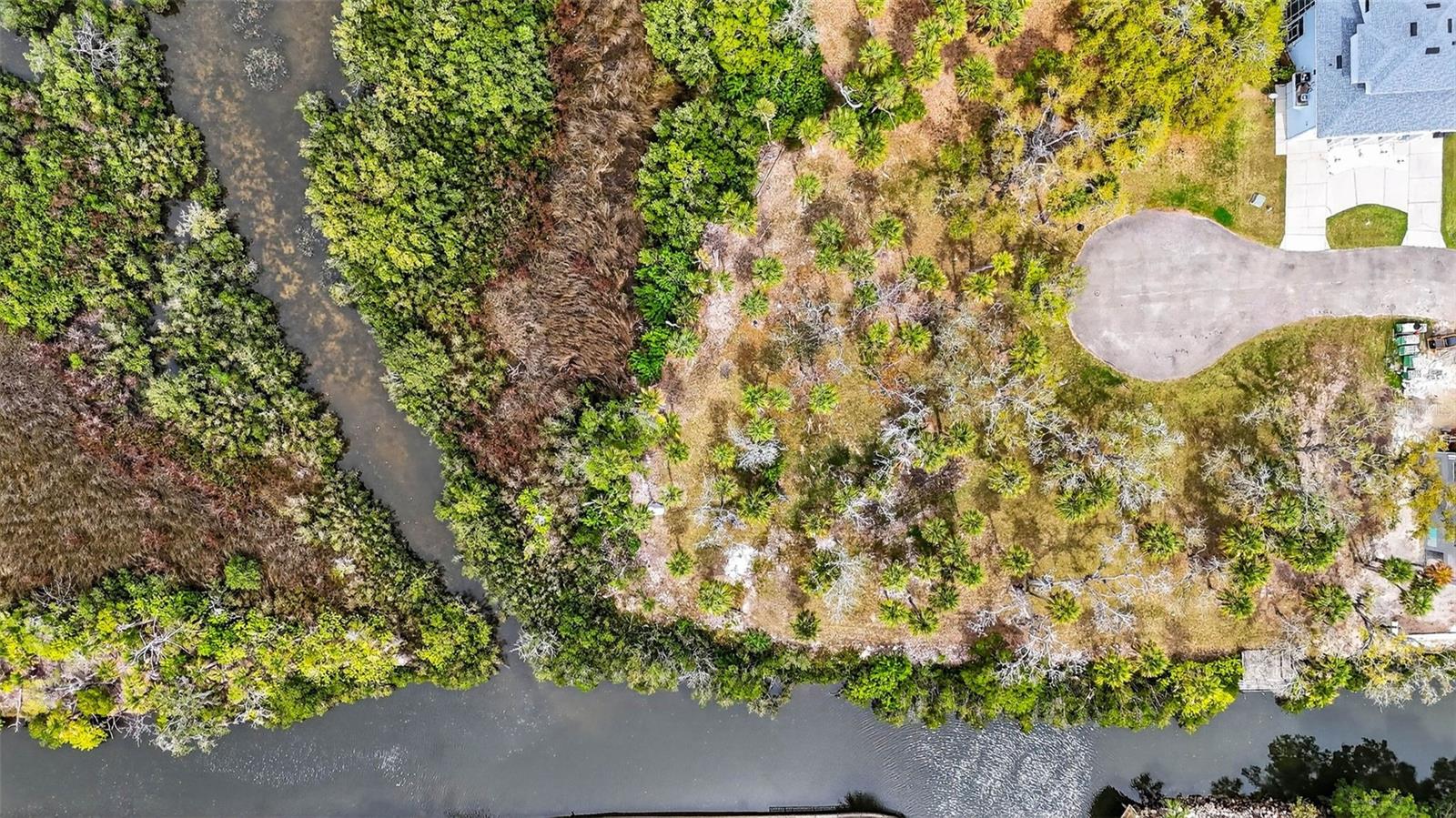 TREASURE COVE - Land