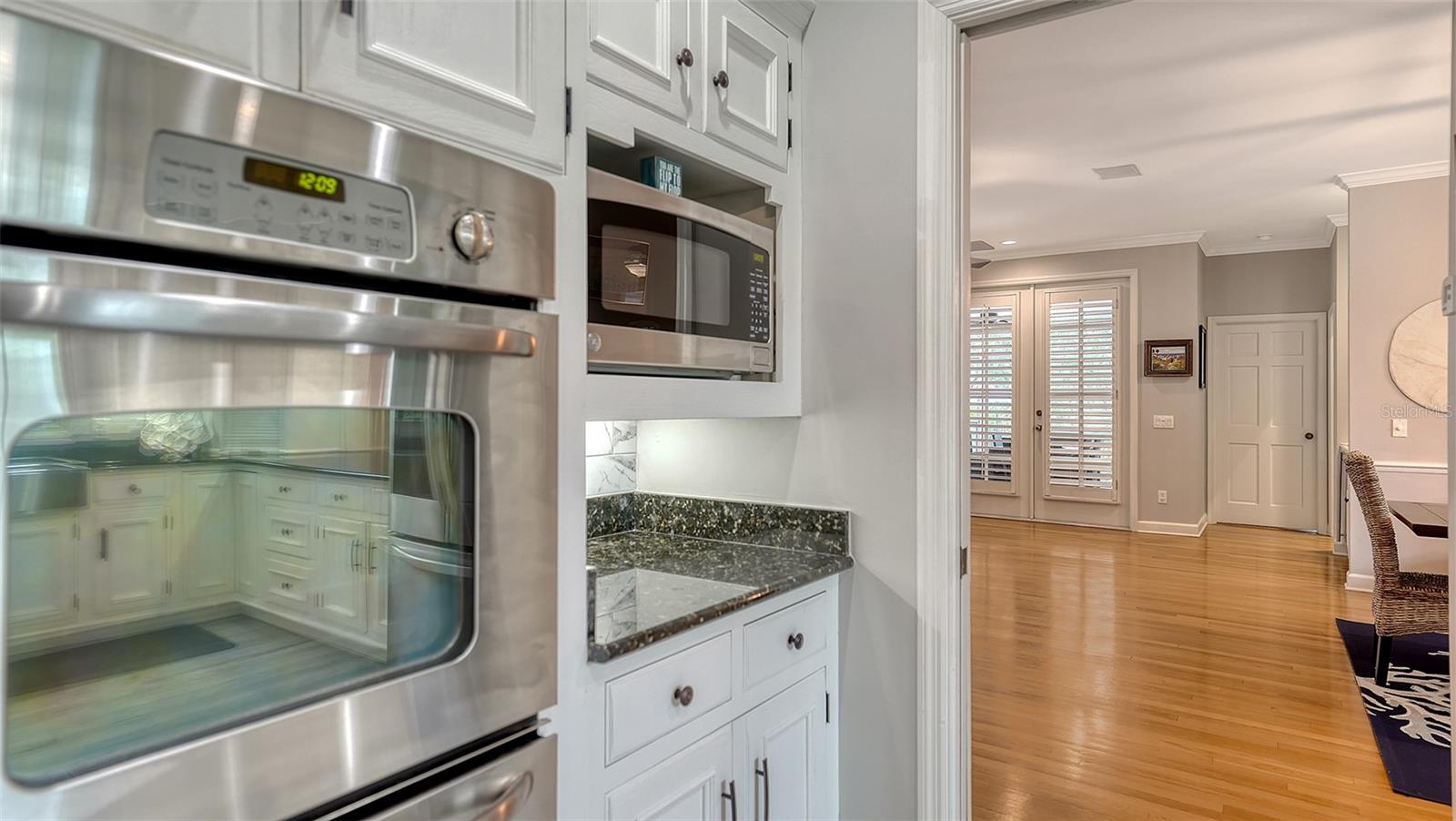 BISHOPSCOURT AT THE OAKS PRESERVE - Residential