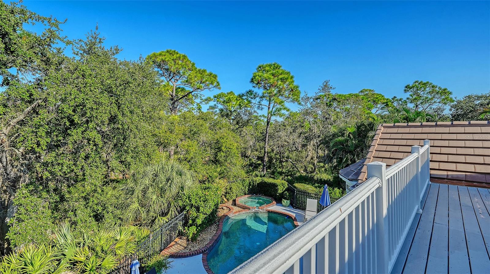 BISHOPSCOURT AT THE OAKS PRESERVE - Residential