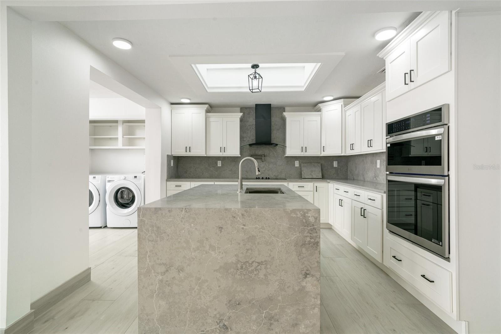 SAINT ARMANDS DIV JOHN RINGLING ESTATES - Residential Lease