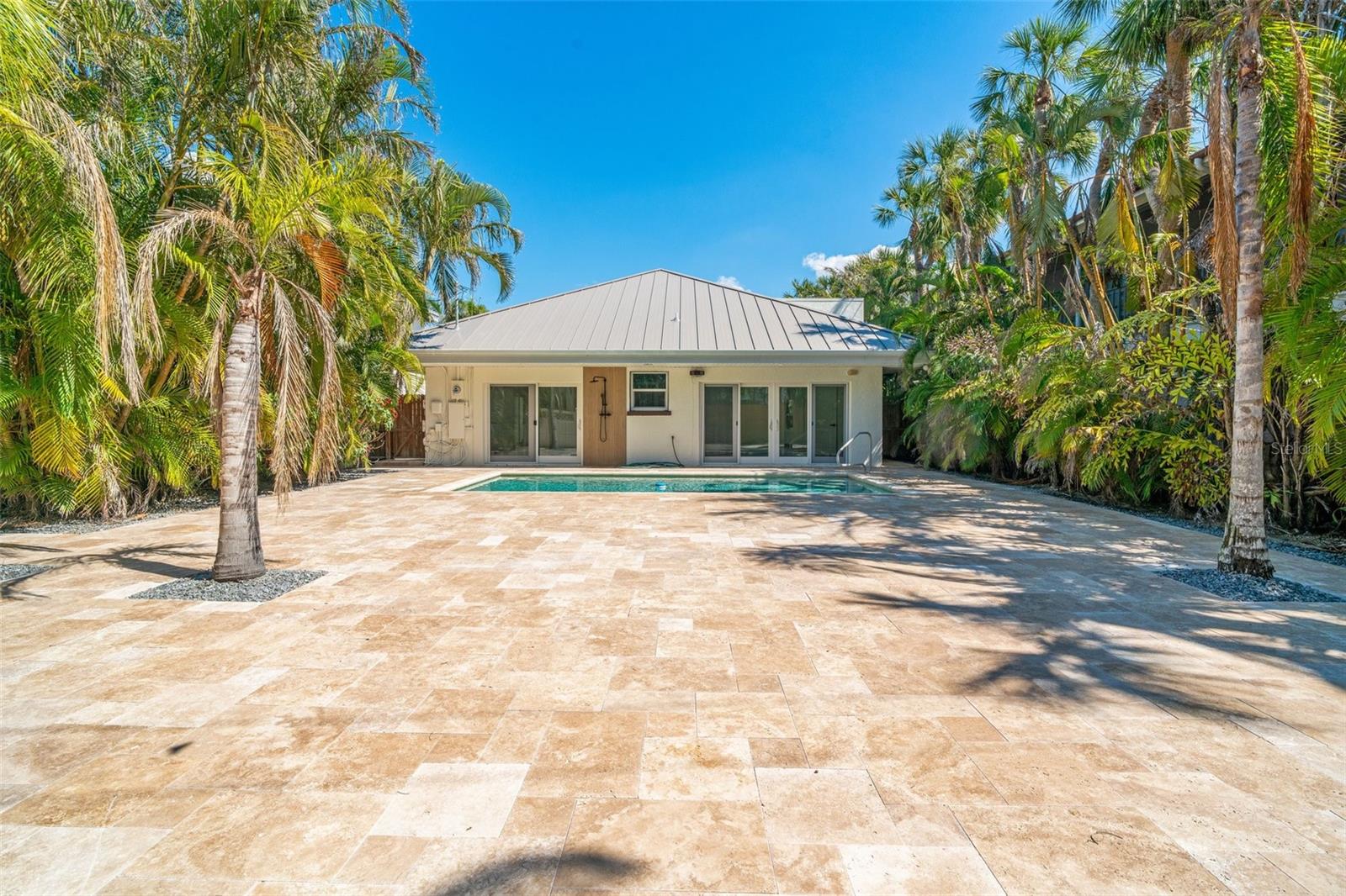 SAINT ARMANDS DIV JOHN RINGLING ESTATES - Residential Lease