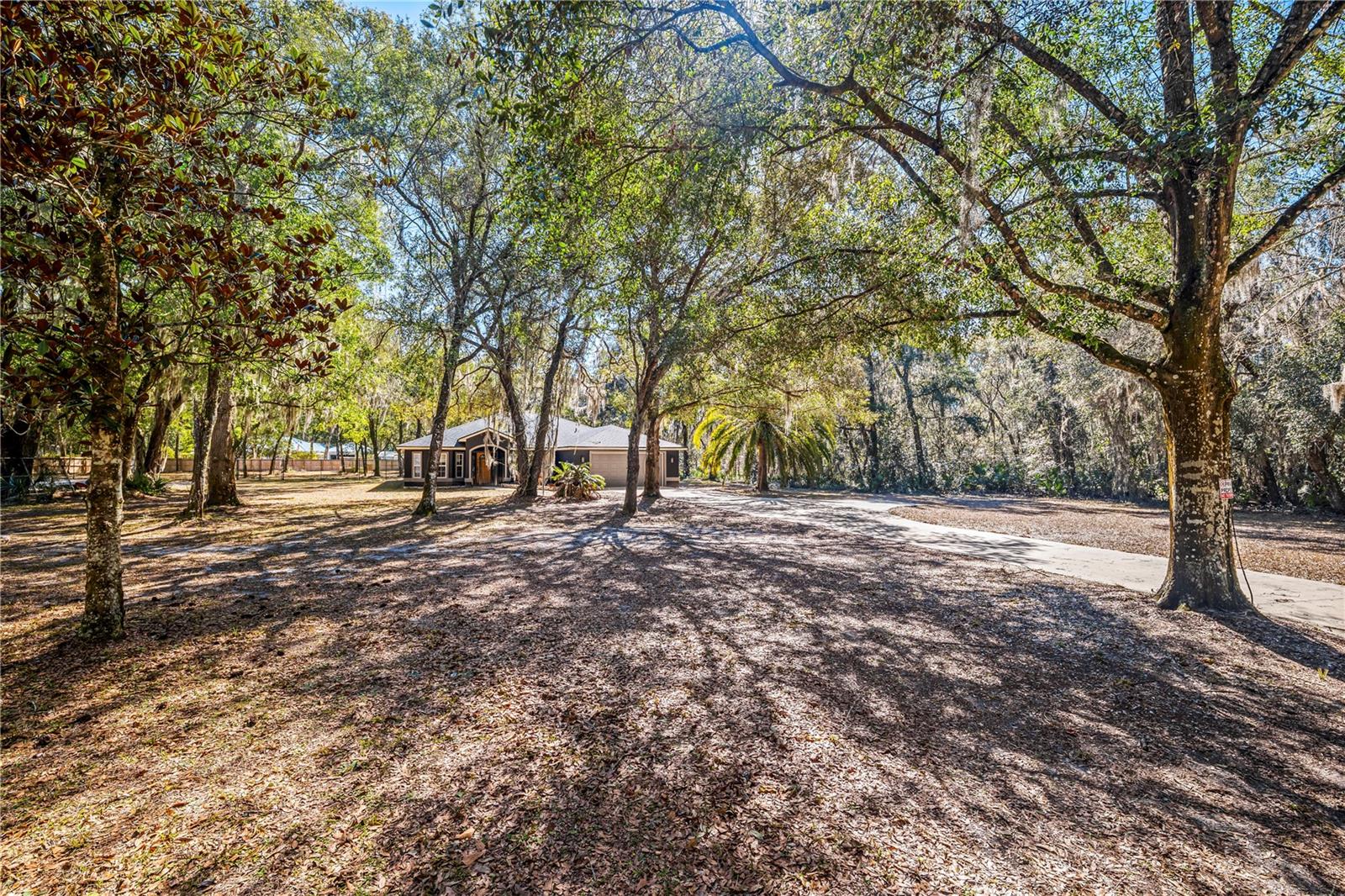 VAILL POINT TERRACE - Residential