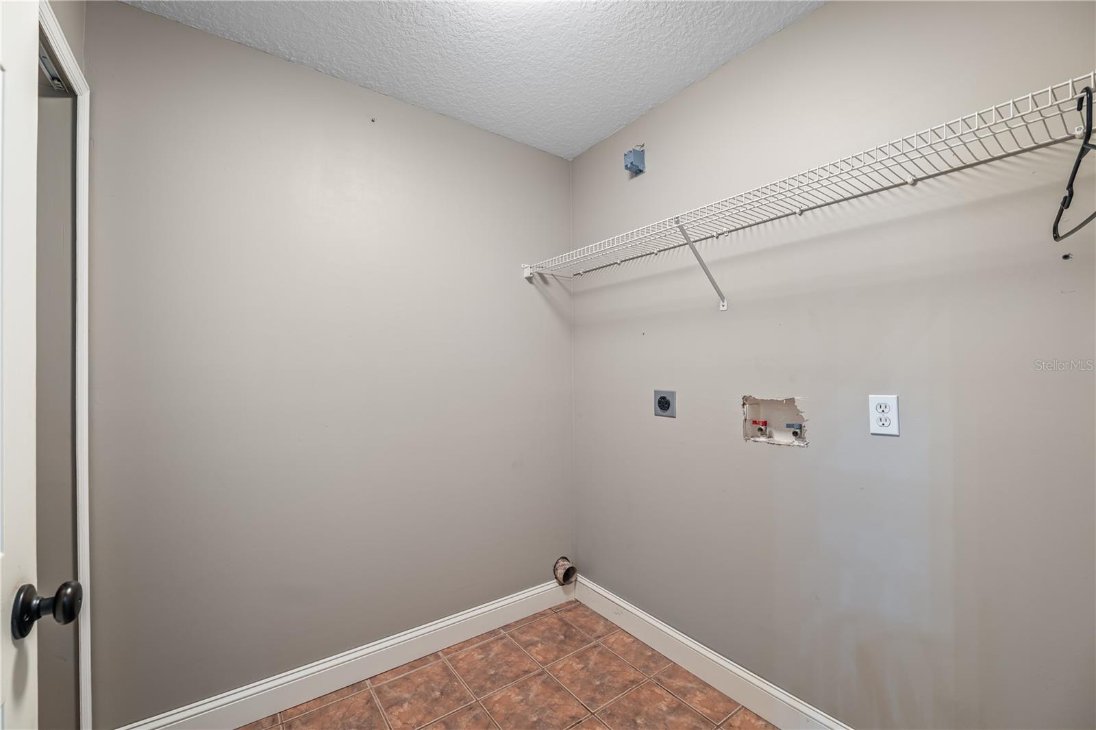 VAILL POINT TERRACE - Residential