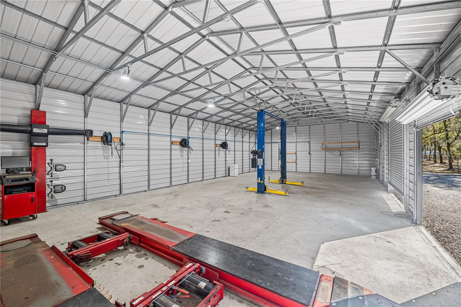 VAILL POINT TERRACE - Residential