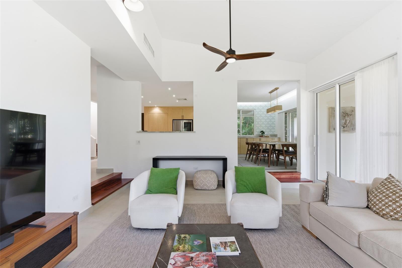 THE FAIRWAYS VILLAS - Residential