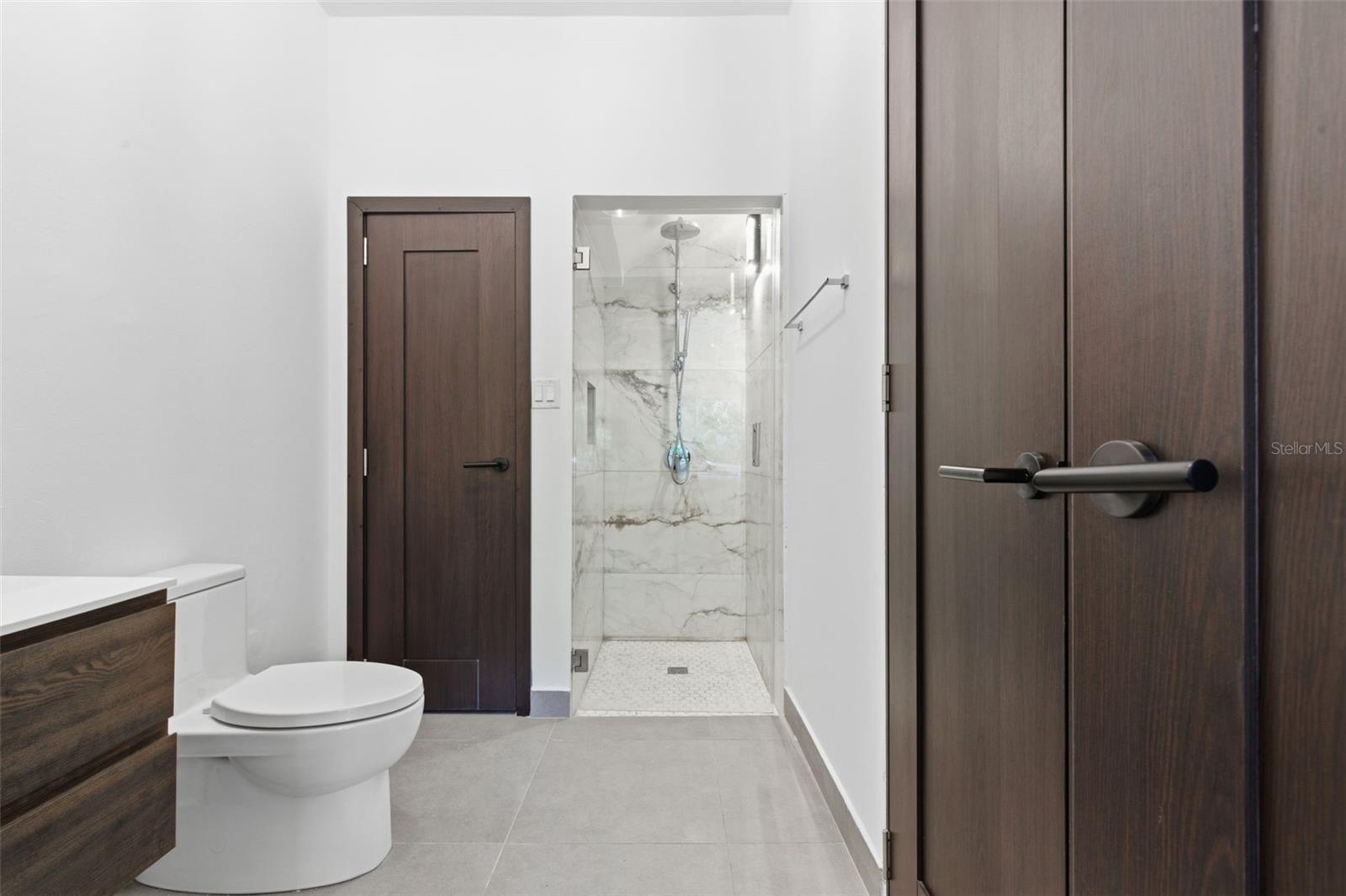 THE FAIRWAYS VILLAS - Residential