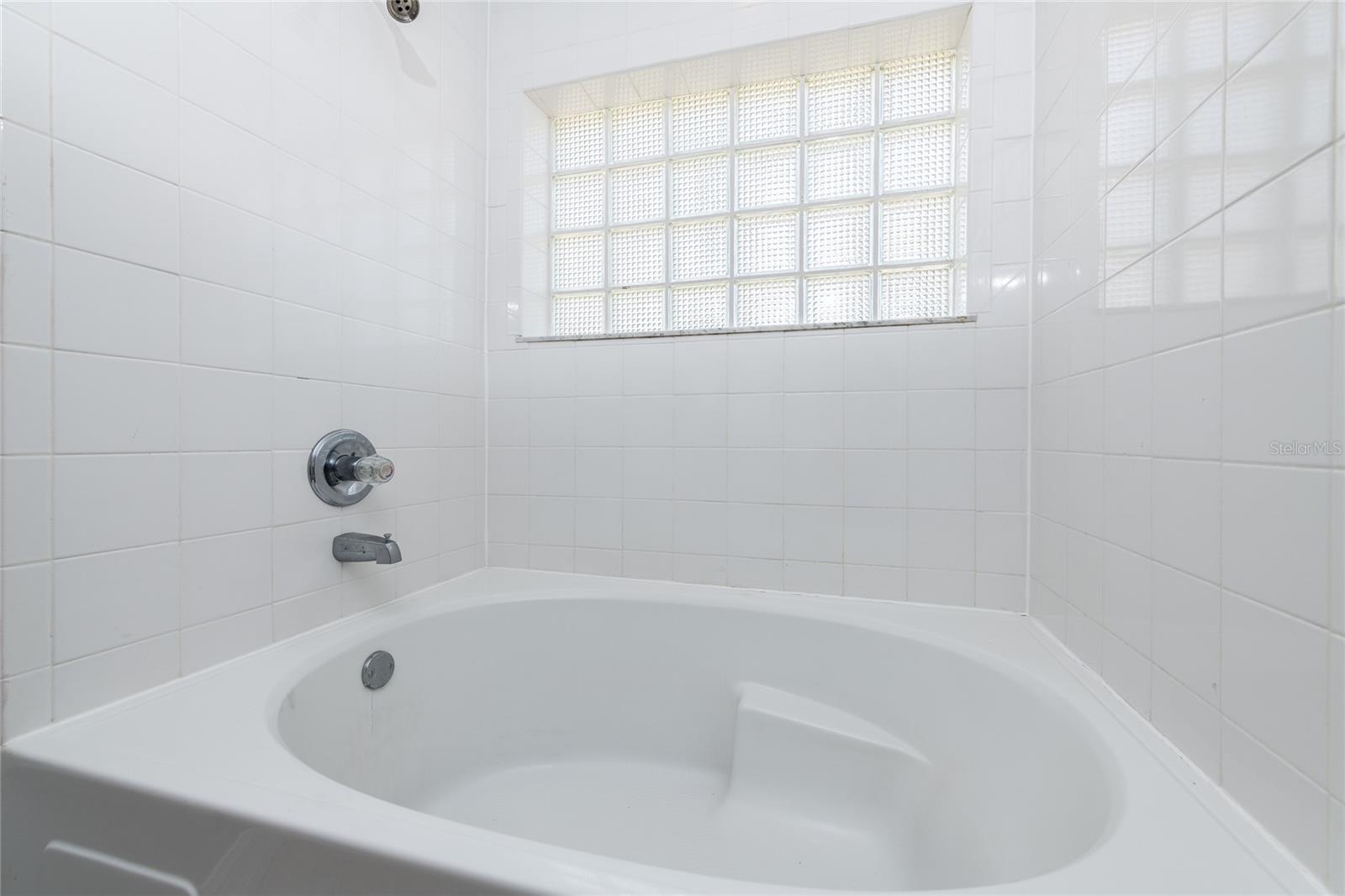 AVALON BY SEA - Residential