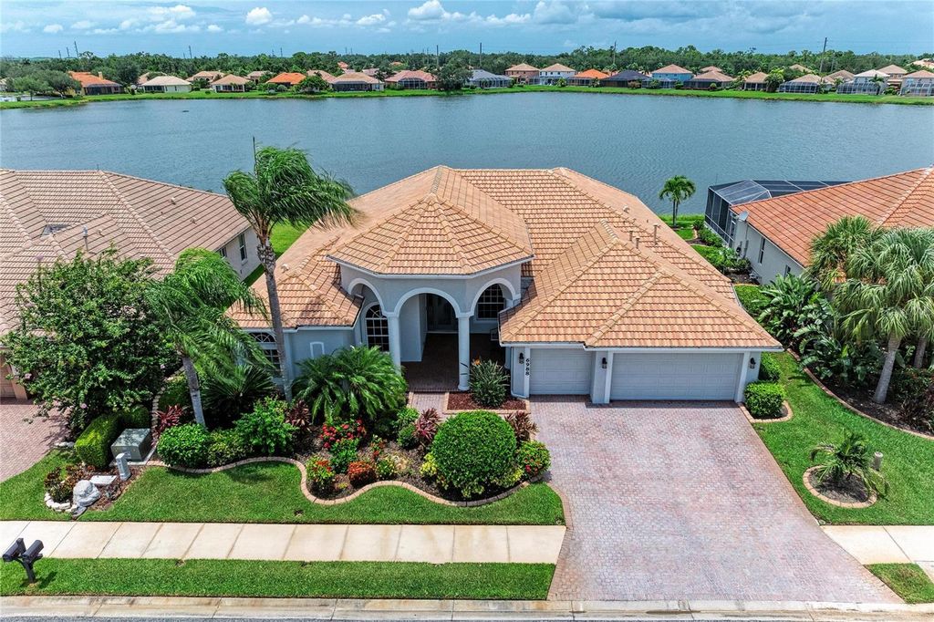 Photo of 6988 74th Street Circle E, Bradenton, FL 34203 (MLS # N6145172)
