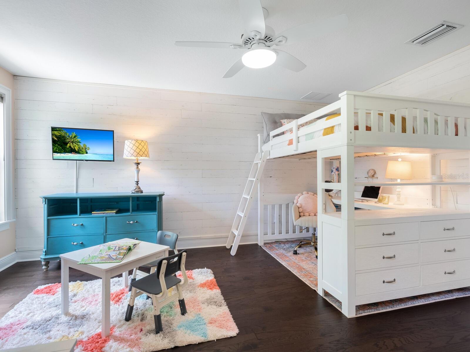 MIRA MAR SUB - Residential