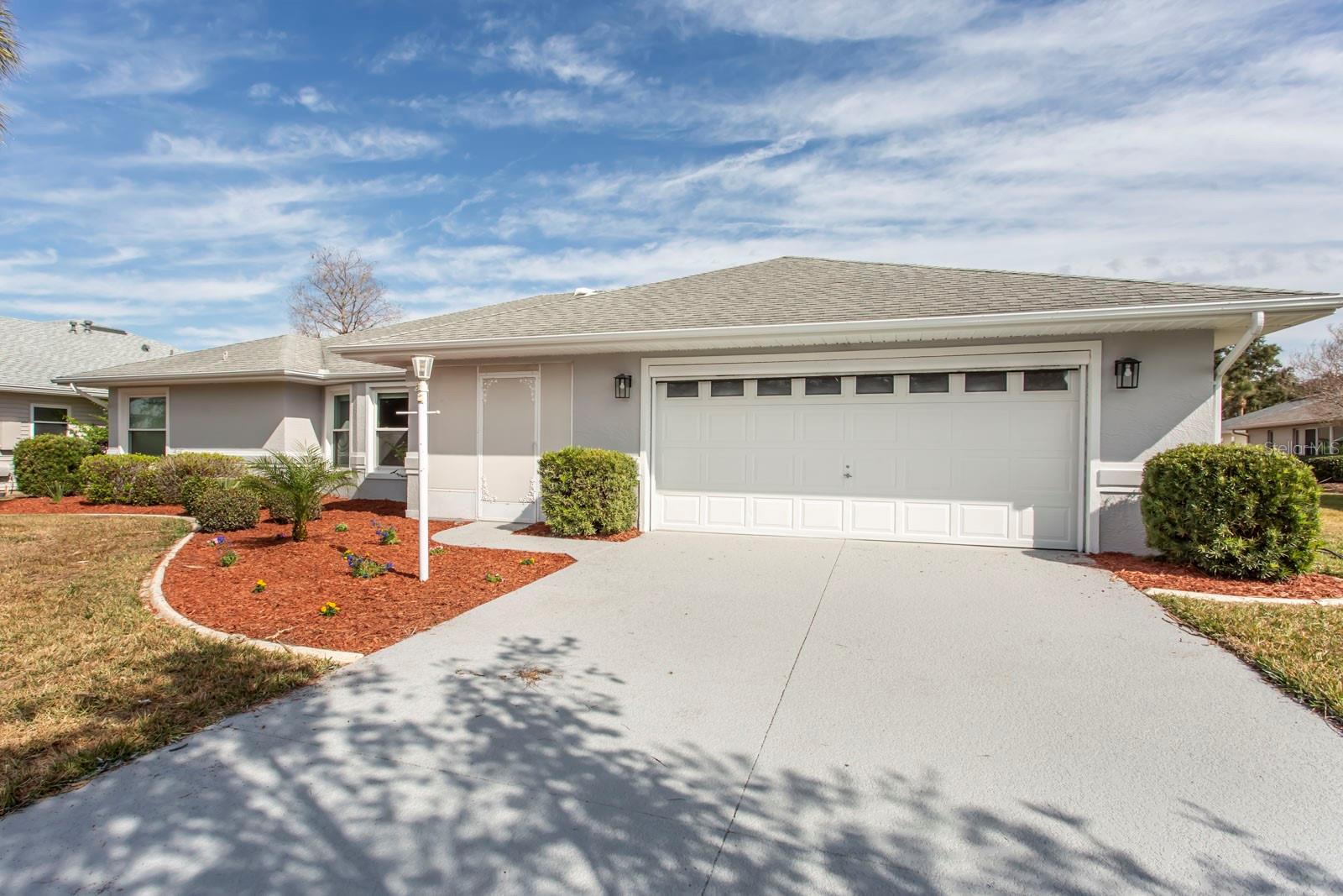 5405 QUEEN VICTORIA DRIVE