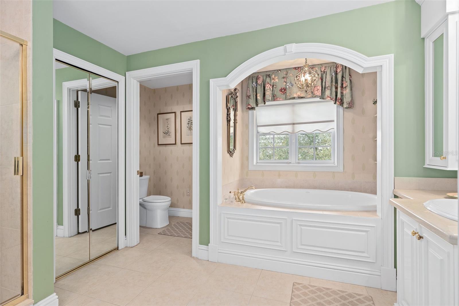 VERSAILLES WINTER PARK CONDO - Residential