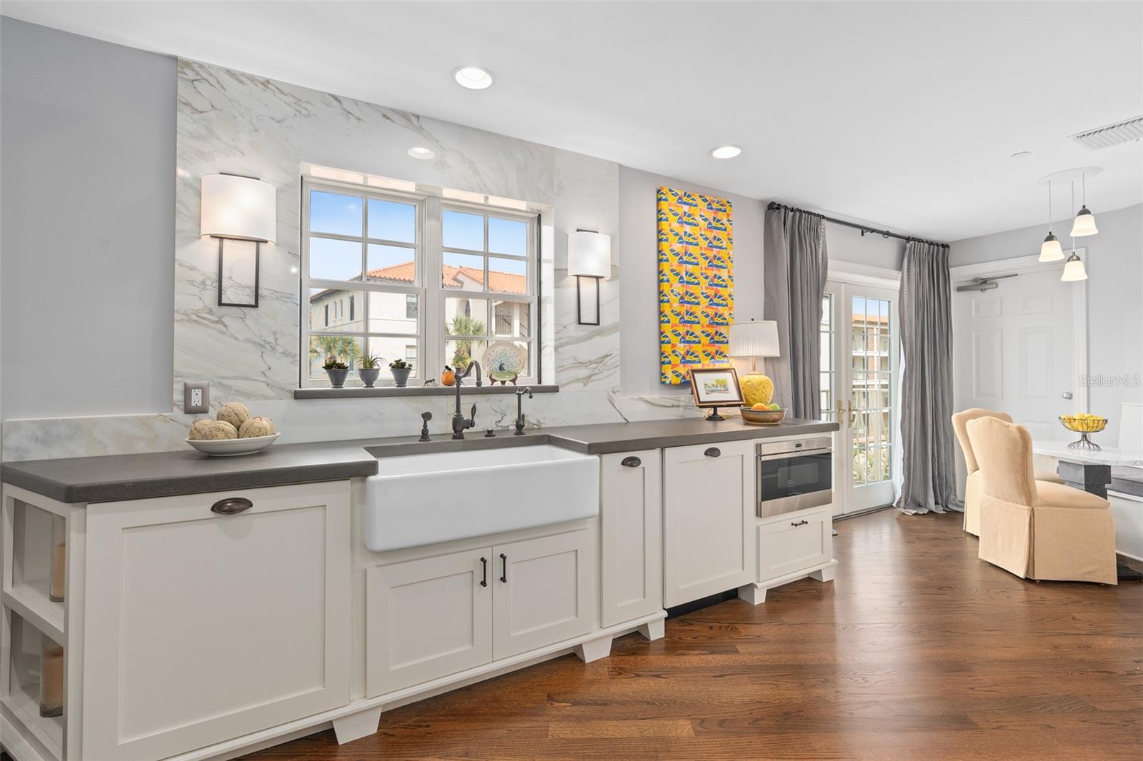 VERSAILLES WINTER PARK CONDO - Residential