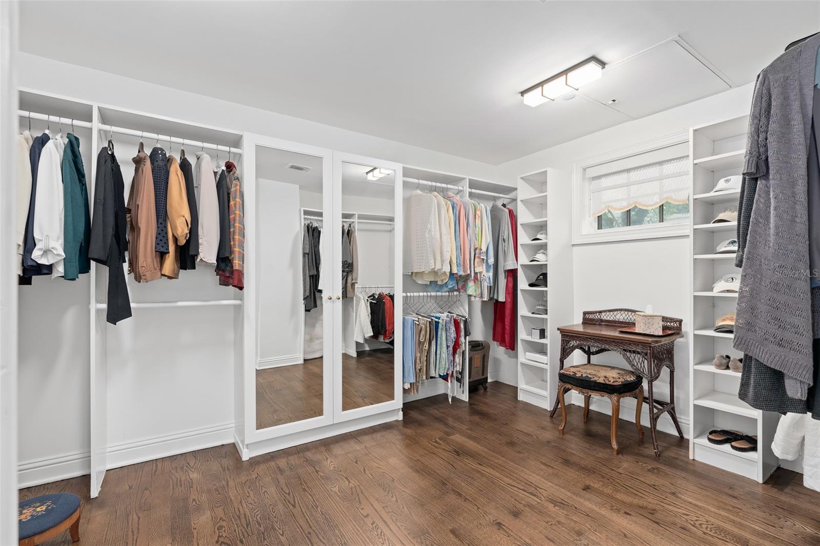 VERSAILLES WINTER PARK CONDO - Residential