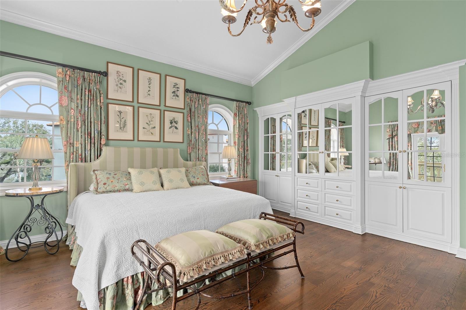 VERSAILLES WINTER PARK CONDO - Residential