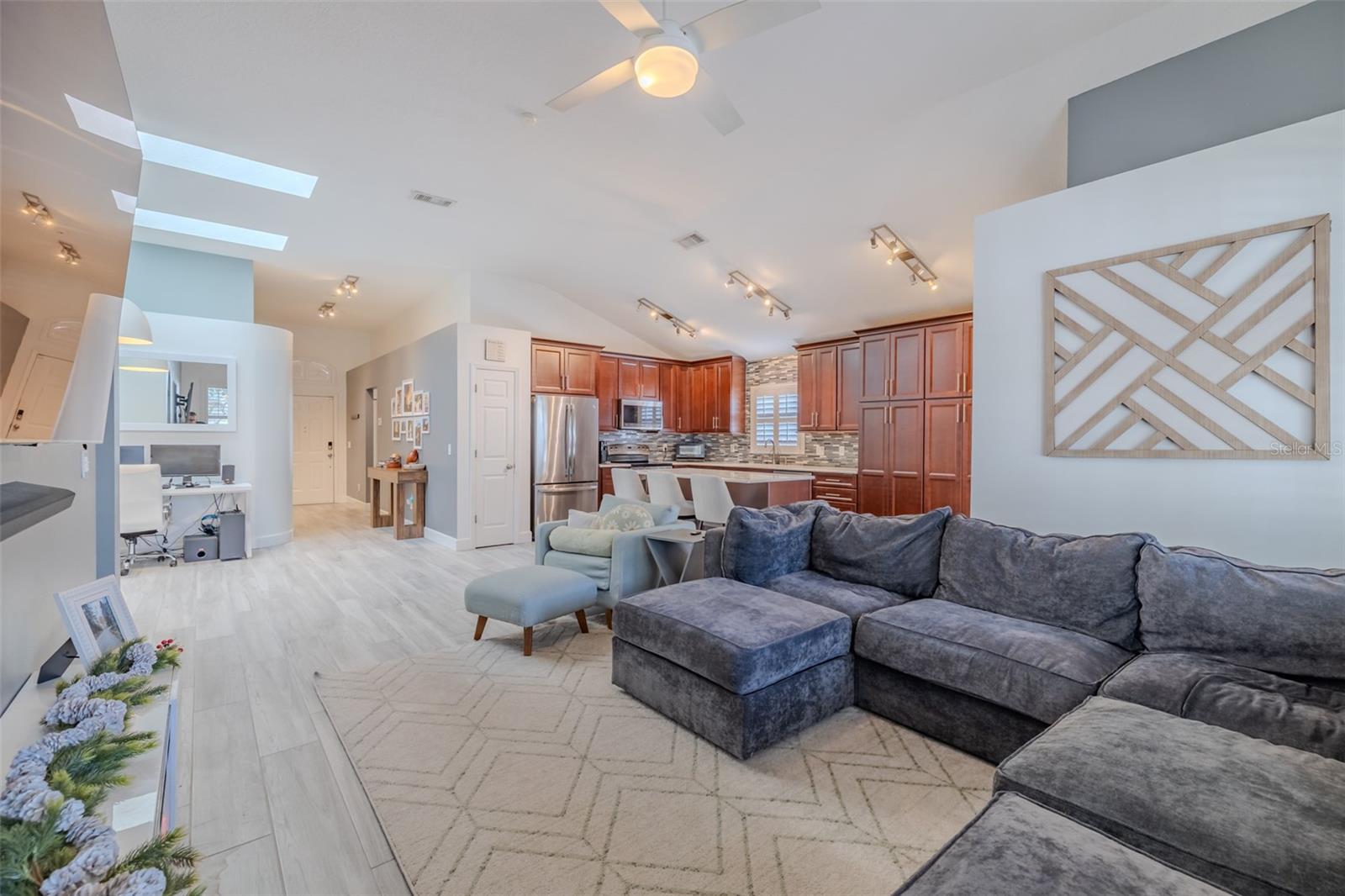 FAWN RIDGE VILLAGE 1 UN 3 - Residential